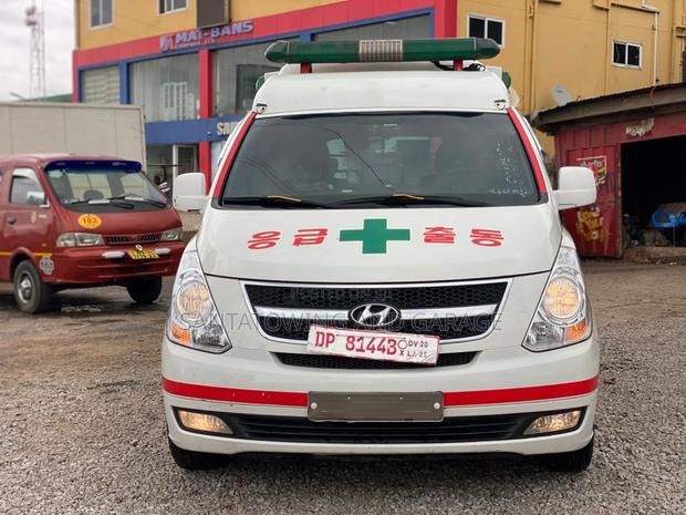 Hyundai Starex 2013 White