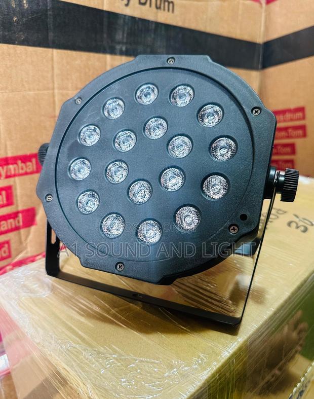 18 Lamp Led Par Can · Photo 4