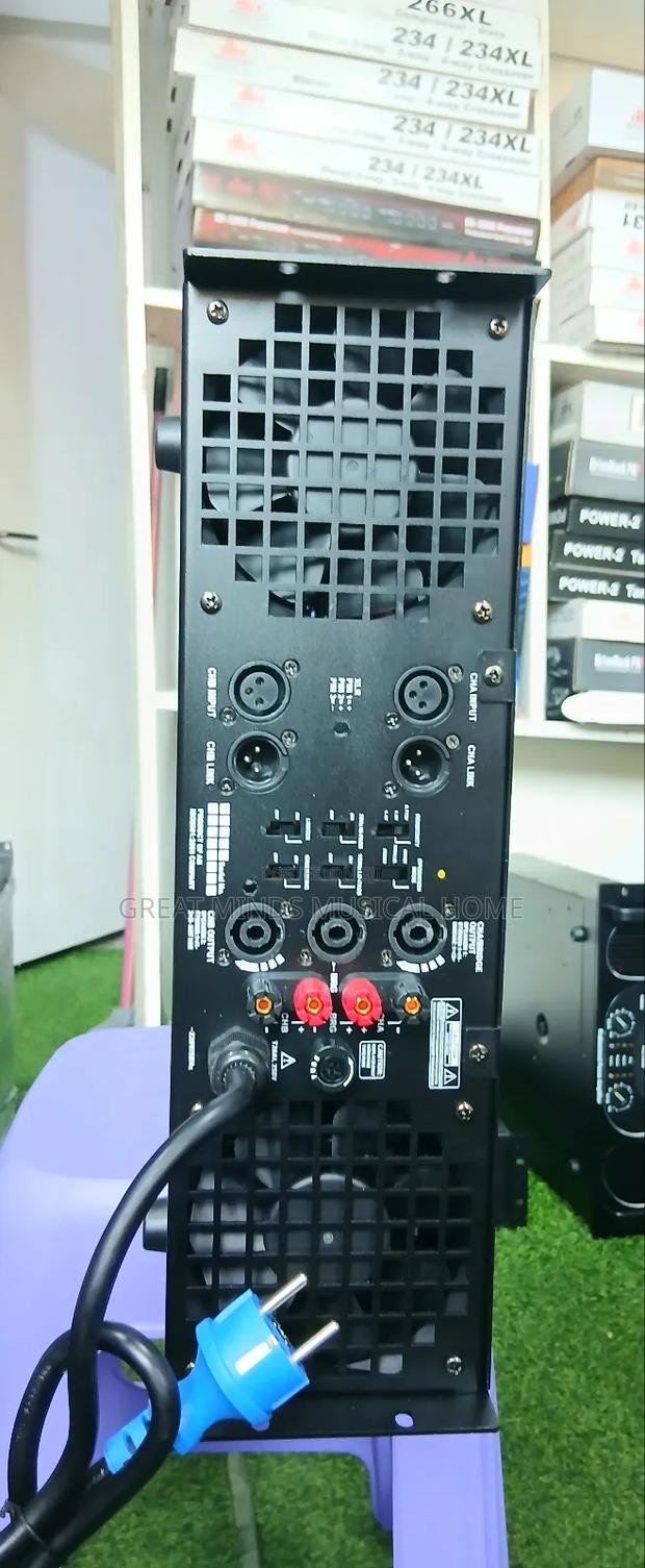 Ca 18+ Power Amplifier · Photo 4