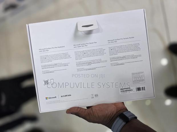 Microsoft Surface Flex Keyboard · Photo 3