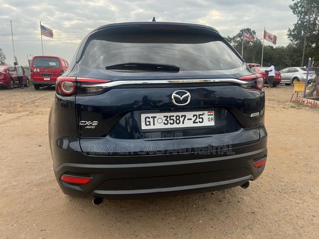Mazda CX-9 Touring AWD 2018 Black photo 8