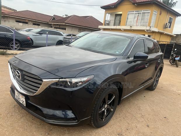 Mazda CX-9 Touring AWD 2018 Black photo 10