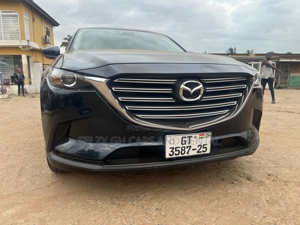 Mazda CX-9 Touring AWD 2018 Black photo 11
