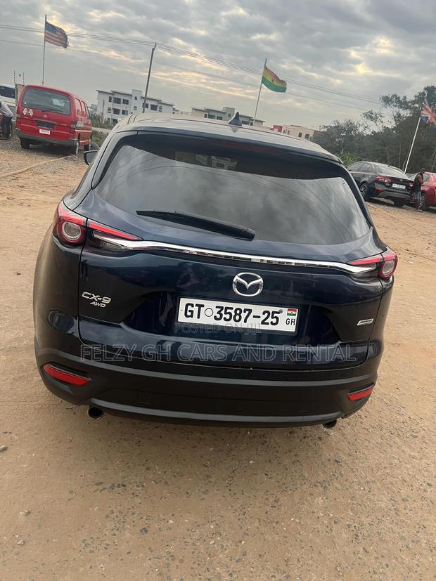 Mazda CX-9 Touring AWD 2018 Black photo 2