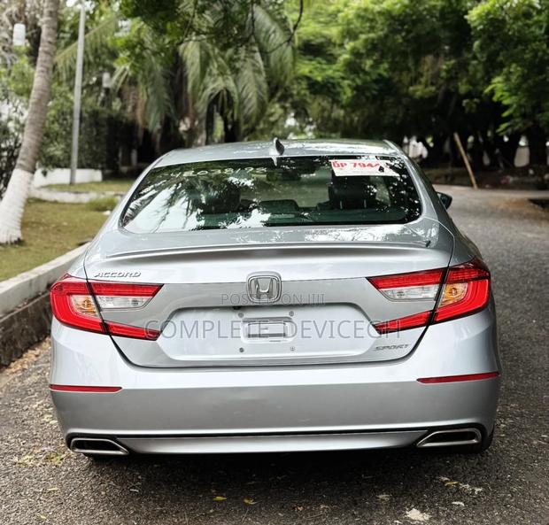 Honda Accord Sport (1.5L 4cyl Turbo CVT) 2019 Silver