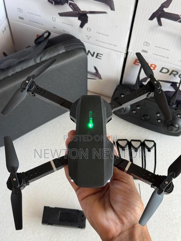 E88 Pro Drone With Two Batteries photo 2