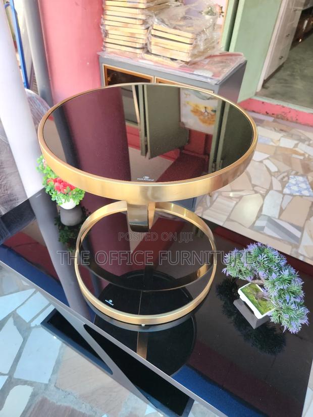 Gold Round Coffee Table photo 2