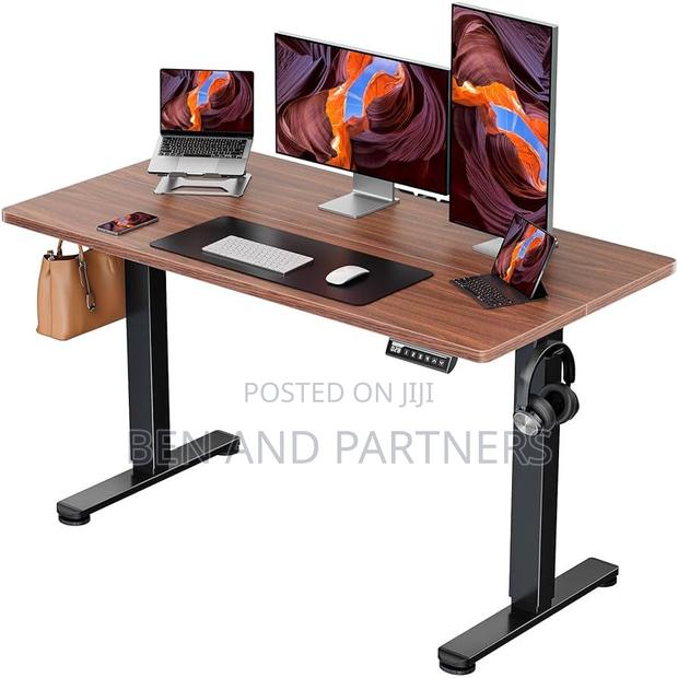 Electric Adjustable Gaming & Office Desk · Photo 2