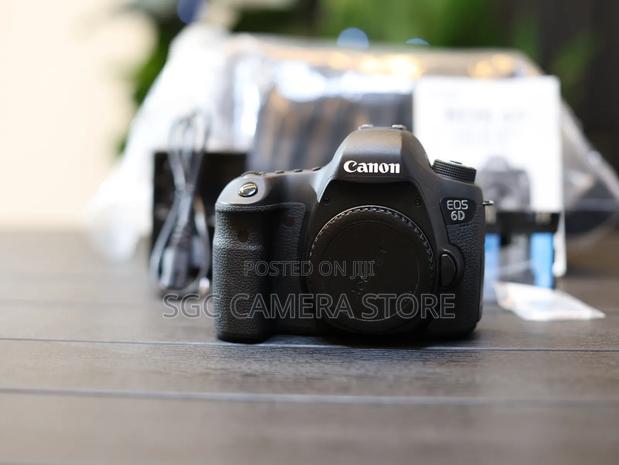 Canon Eos 6d // Home Used // Excellent Condition photo 3