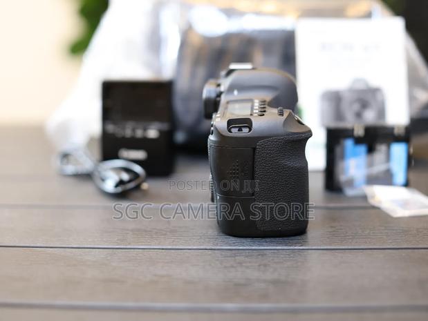 Canon Eos 6d // Home Used // Excellent Condition photo 9