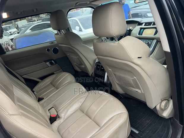 Land Rover Range Rover Sport SE 4dr SUV 4WD (3.0L 6cyl S/C 8A) 2014