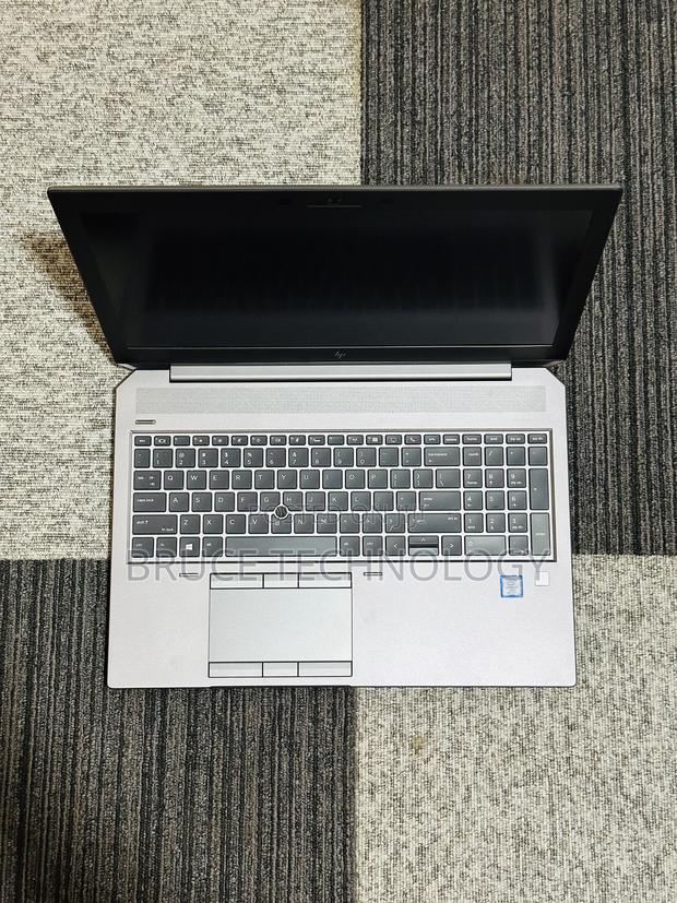 Laptop HP ZBook 15 16GB Intel Core i7 SSD 512GB photo 2