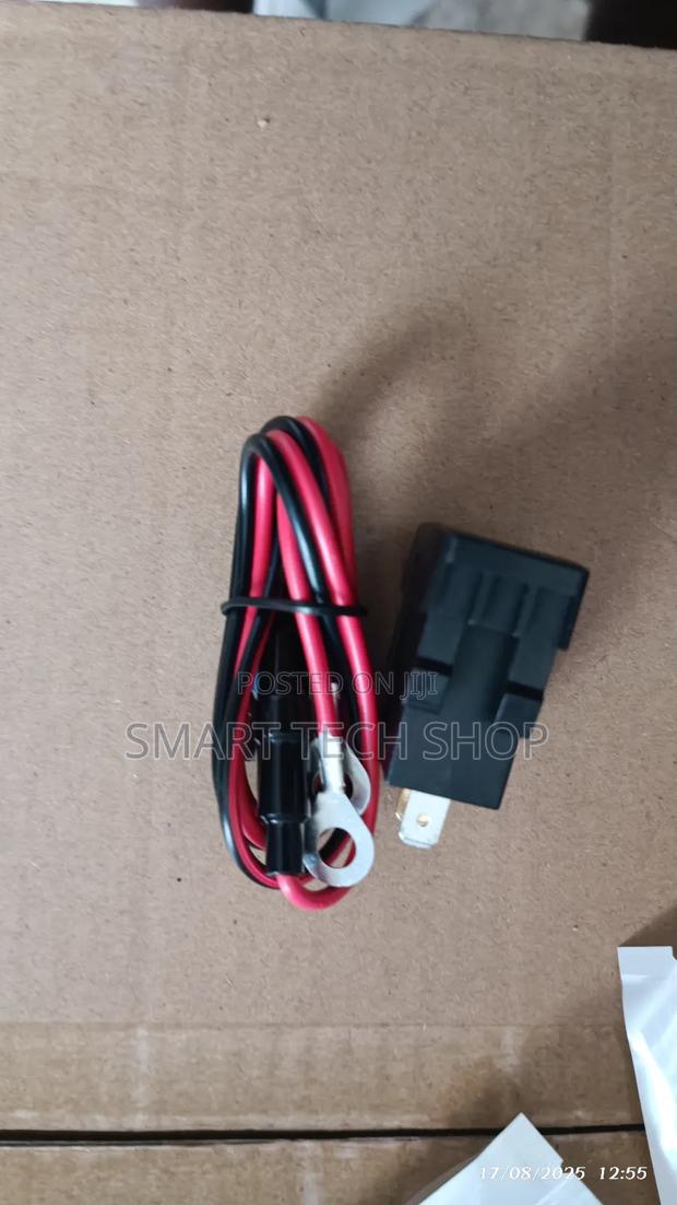 Dual Usb Fast Car Charger Pd +Usb For Smartphones, Tablets photo 9