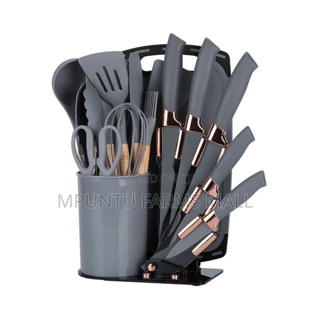 19pcs Kitchenware Set With Chopping Board photo 4