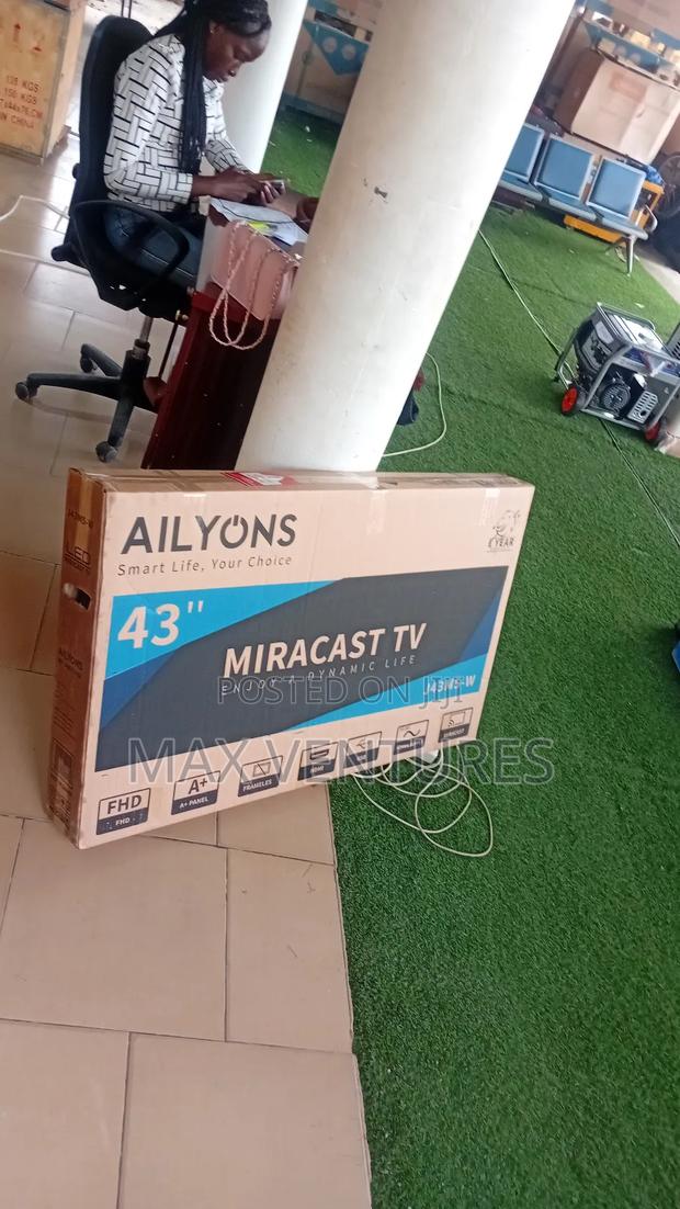 Endless Possibilities Ailyons Miracast 43inches Smart · Photo 3