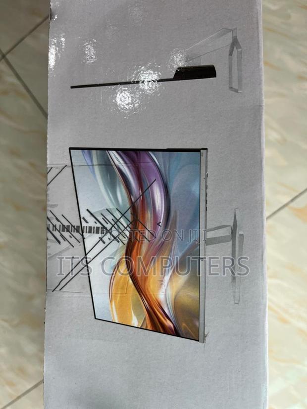 Hp 527sf Series 5 27" Ultra Slim Monitor · Photo 4