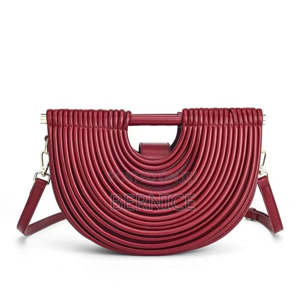 Unique Maroon Leather Handbag. · Photo 4