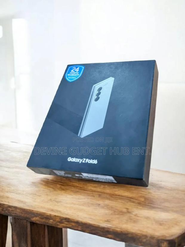 New Samsung Galaxy Z Fold6 256 GB Black photo 2