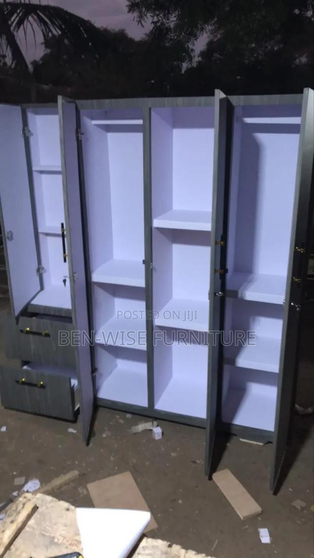 Quality Wardrobe With Dresser photo 2