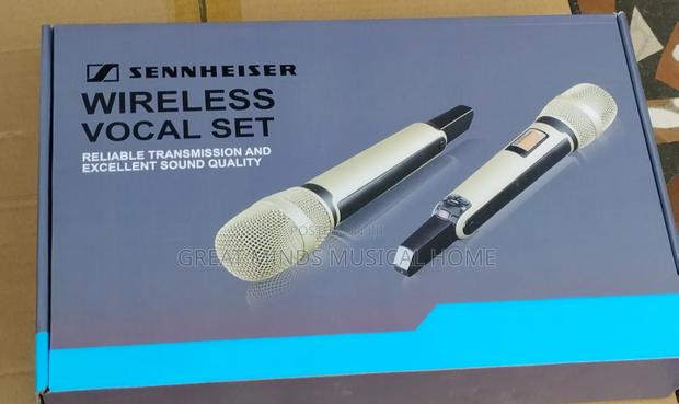 Sennheiser Wireless Microphone · Photo 3