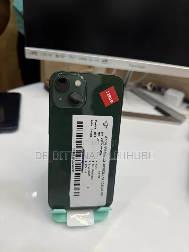 Apple iPhone 13 128 GB Green