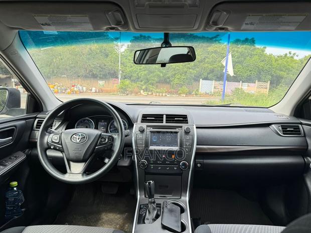 Toyota Camry LE 4dr Sedan (2.5L 4cyl 6A) 2016 Brown