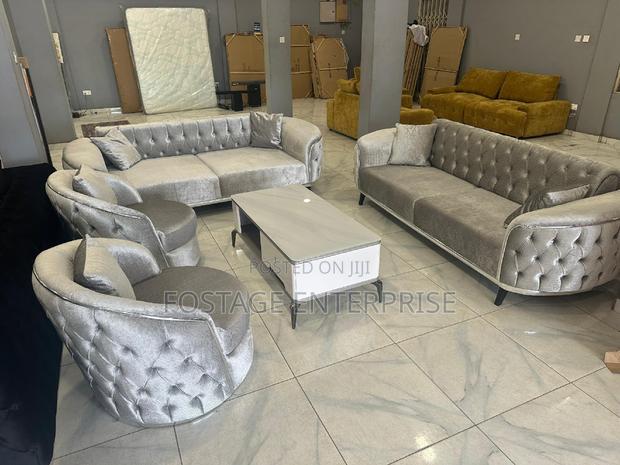 High Standard Silver Brand New Set Of Couch · Photo 2