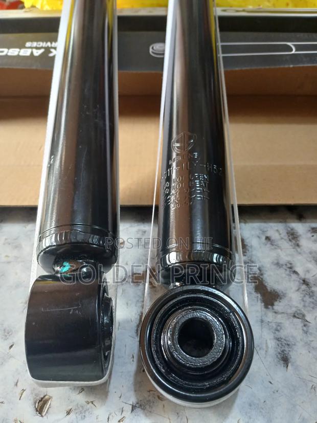 Accord 2018 Back Shocks (No Sensor) photo 2