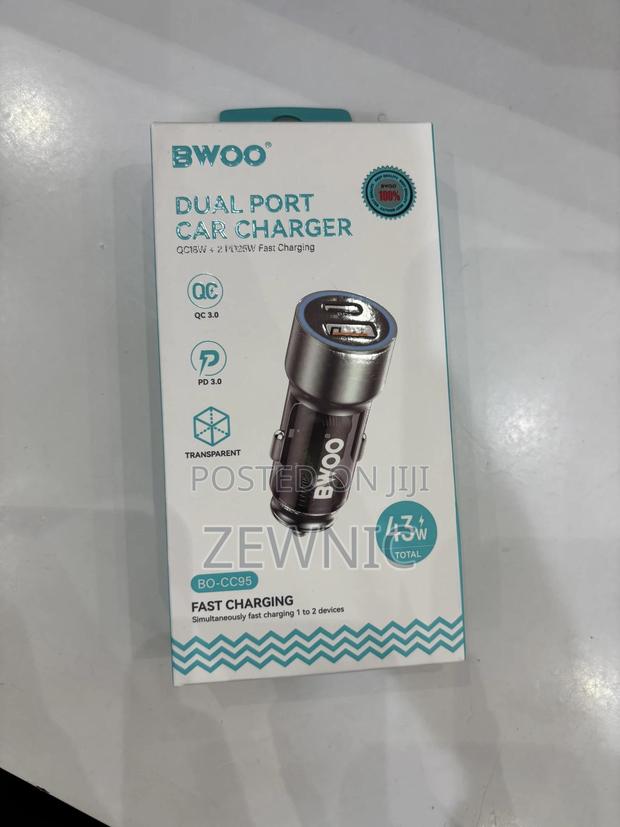 Bwoo Dual Port Car Charger · Photo 3