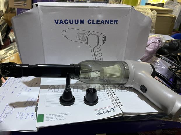 Vacuum Cleaner photo 2