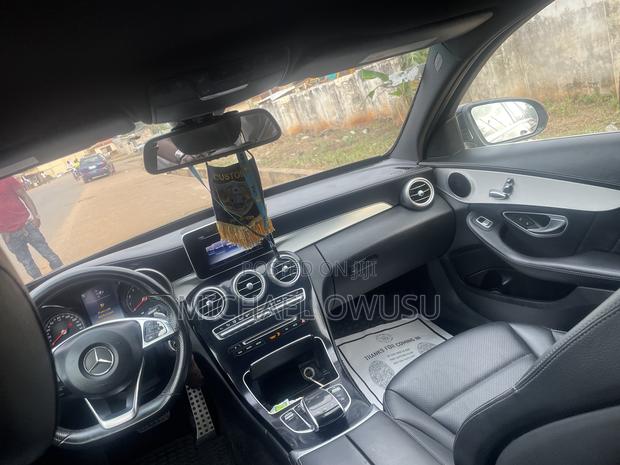 Mercedes-Benz C300 2015 Black