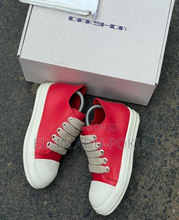 Rick Owens Hollywood Jumbolaced Sneakers In Different Colors , Swipe > · Photo 4