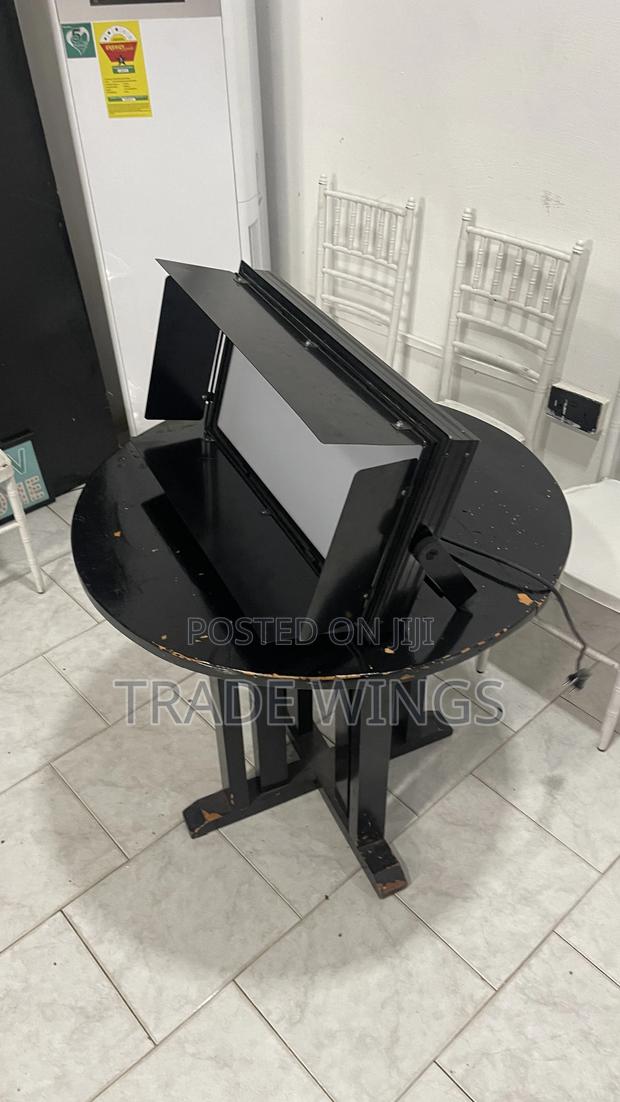 1 Used Led Stage Light Led Strobe Light for Sale photo 2