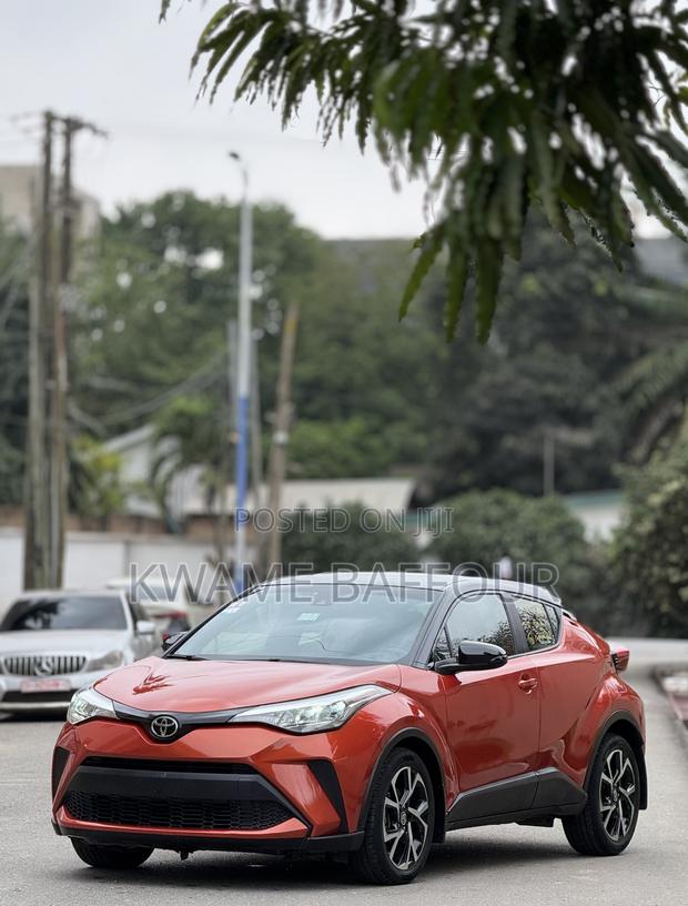 Toyota C-HR 2020 Orange