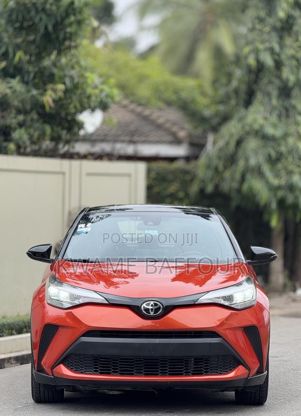 Toyota C-HR 2020 Orange