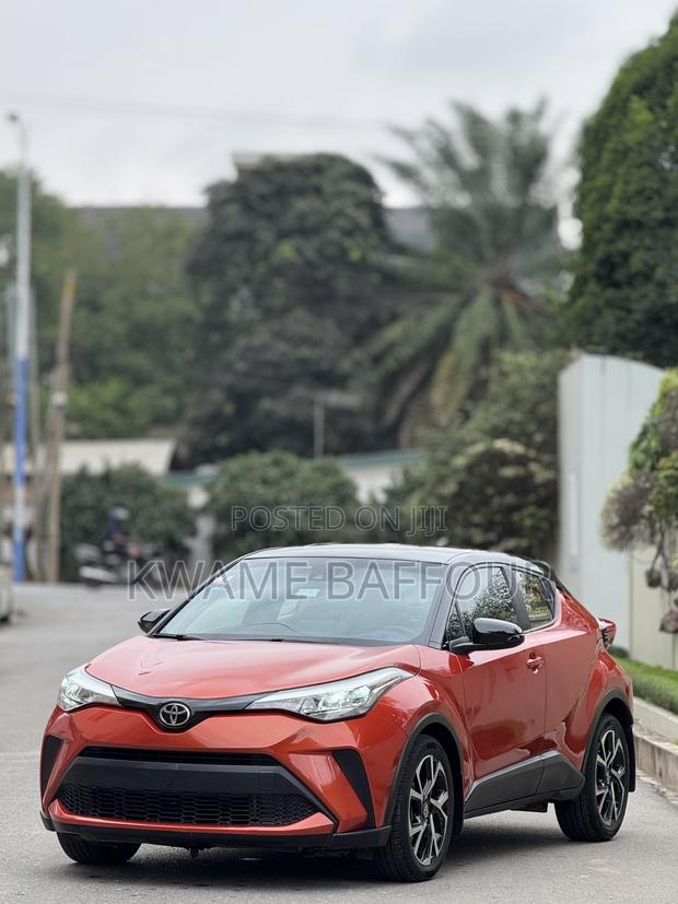 Toyota C-HR 2020 Orange