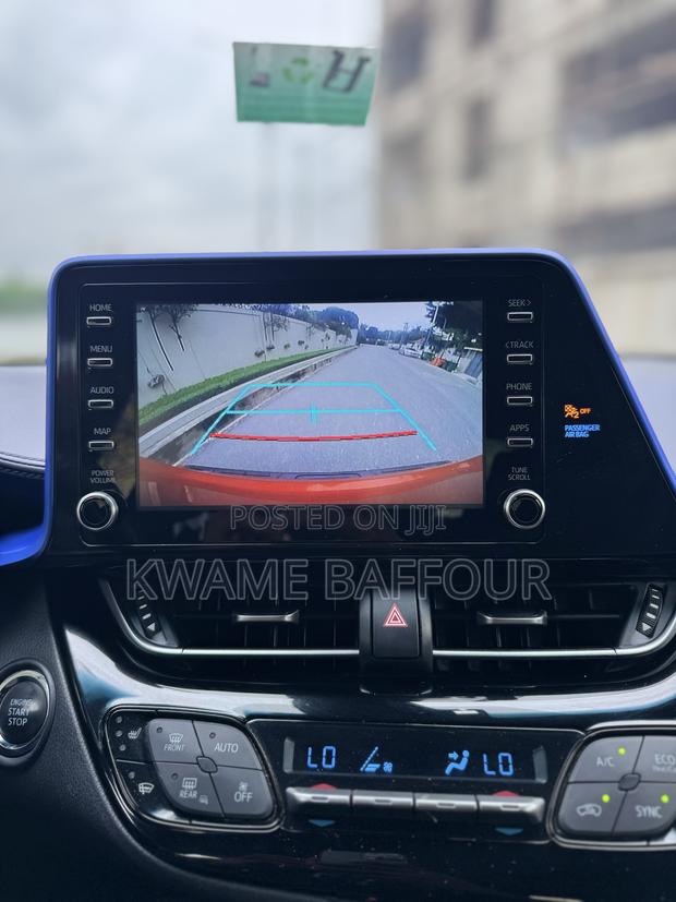 Toyota C-HR 2020 Orange