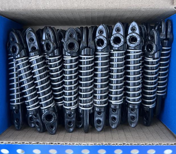 Nemtek Compression Spring · Photo 2