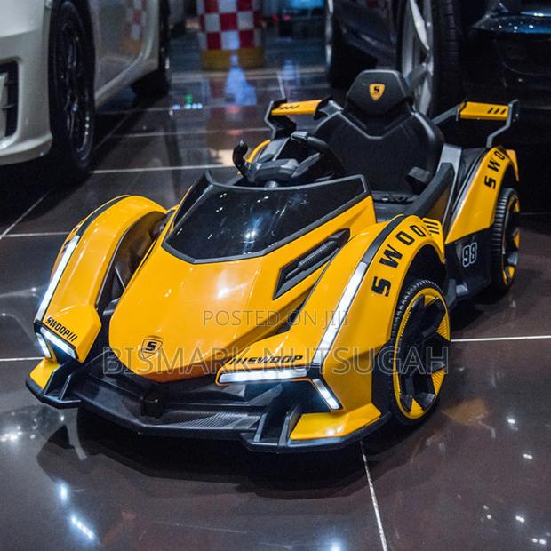Lamborghini V12 Vision Electric Toy Car photo 13