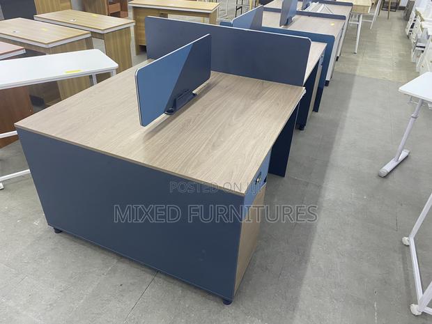 Modern Executive Wooden Work Station 4 Seater