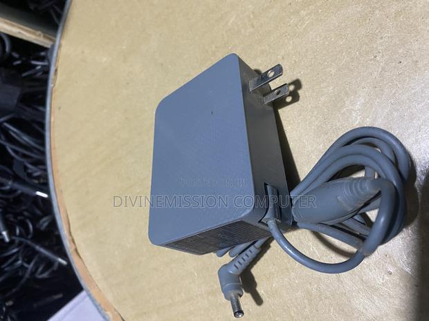 Samsung Jet 60 Vacuum Cleaner Battery Charger 36.0w photo 2