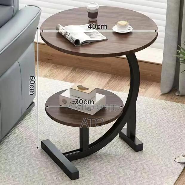 Sofa Side Table · Photo 2