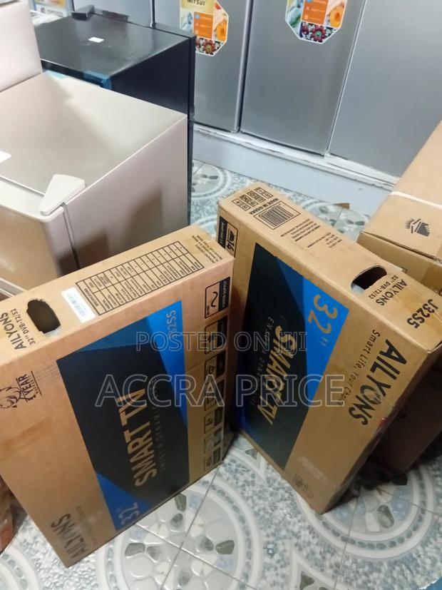 Fresh in Box Ailyons 32 Smart Tv · Photo 3