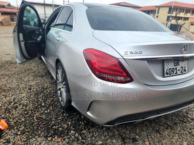 Mercedes-Benz C300 Luxury Sedan RWD (2.0L 4cyl 7A) 2016 Silver