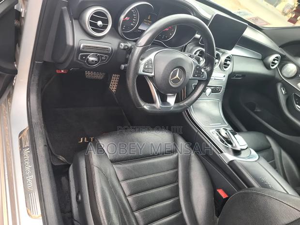 Mercedes-Benz C300 Luxury Sedan RWD (2.0L 4cyl 7A) 2016 Silver