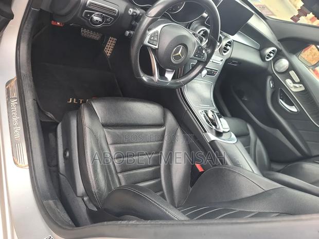 Mercedes-Benz C300 Luxury Sedan RWD (2.0L 4cyl 7A) 2016 Silver