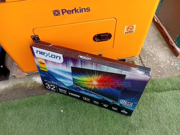 Portable 32" Led Quality Tv · Photo 4
