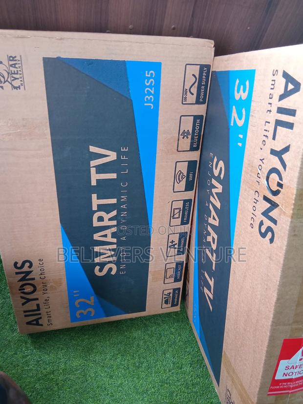 Ailyons Frameless 32 Inches Giant View Smart Tv · Photo 1