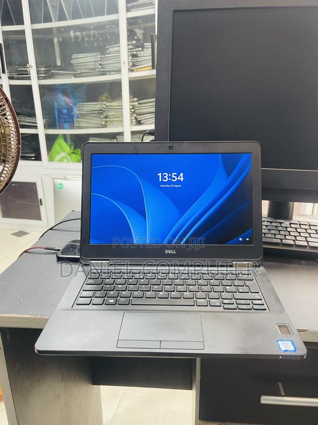 Laptop Dell Latitude E5270 8GB Intel Core I5 SSD 128GB photo 6