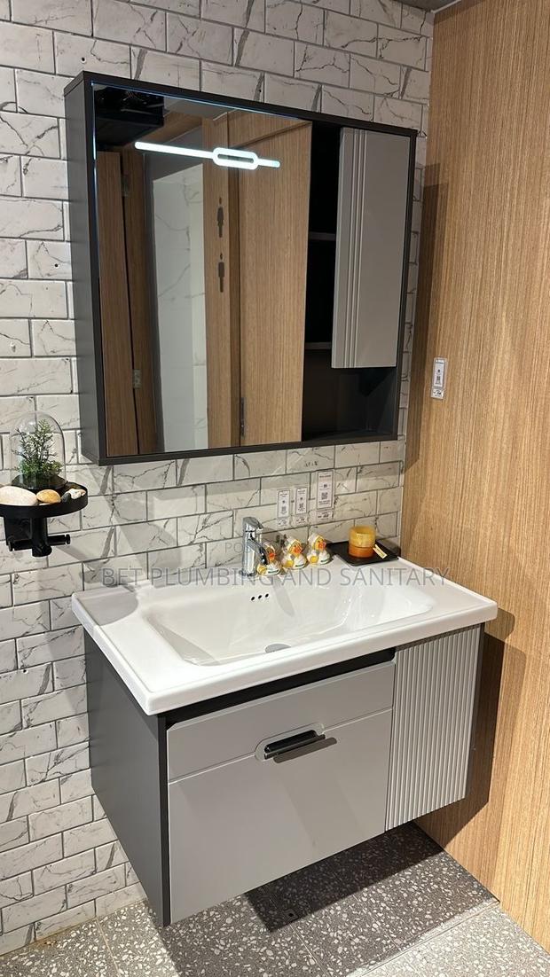Cabinet Basin With Tap Complete · Photo 2